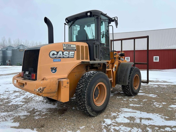 2014-case-521f-image-35