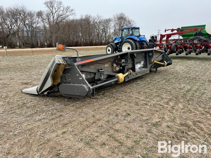 2013-agco-3000-image-7