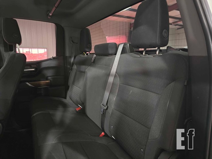 2021-gmc-sierra-1500-image-19