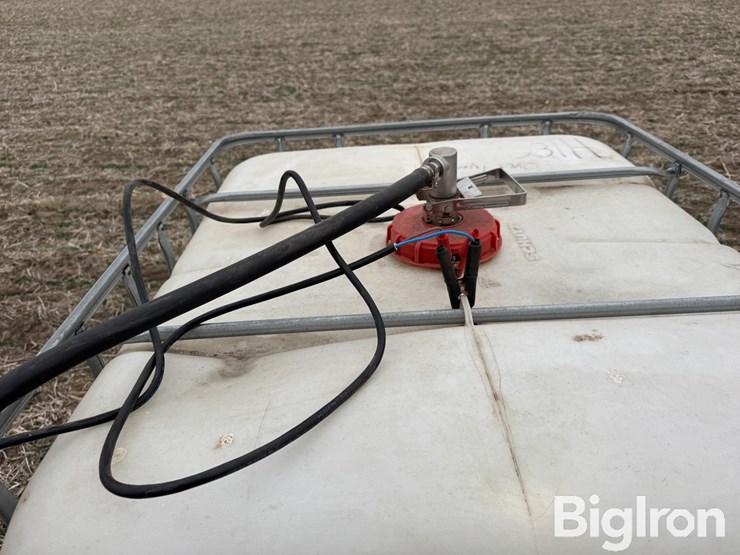 300-gallon-def-tank-image-13