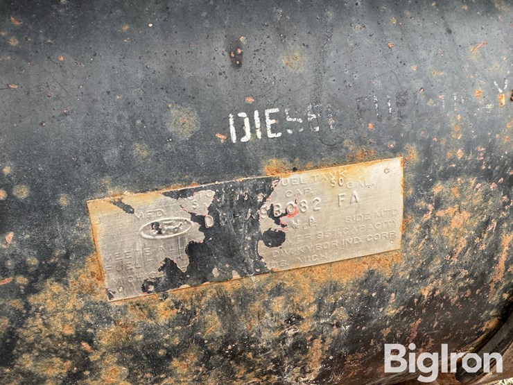 1979-ford-8000-image-16