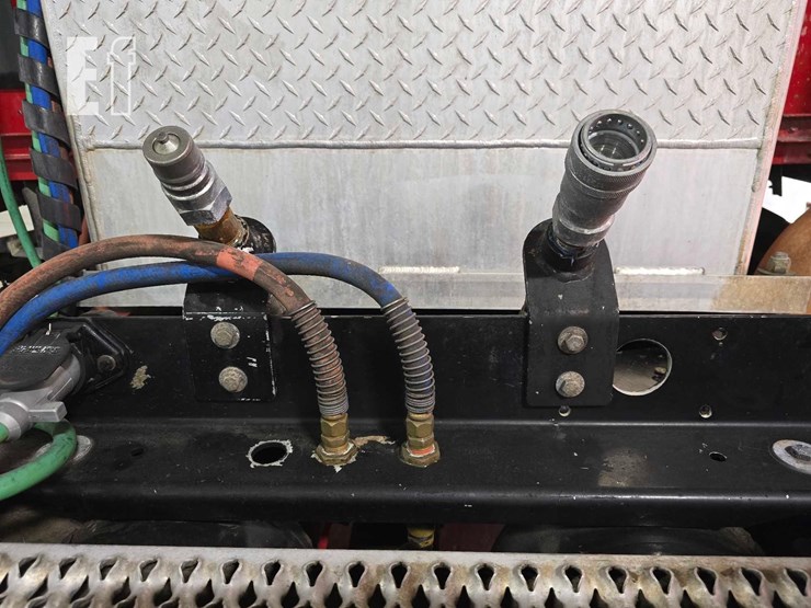 2015-kenworth-t680-image-6