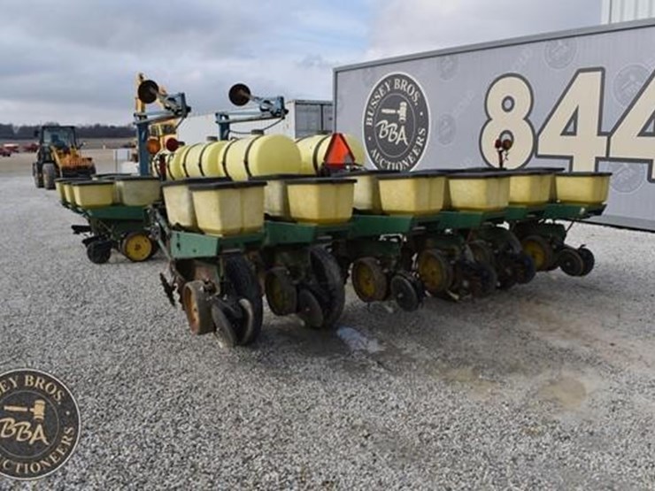 1984-john-deere-7000-image-4