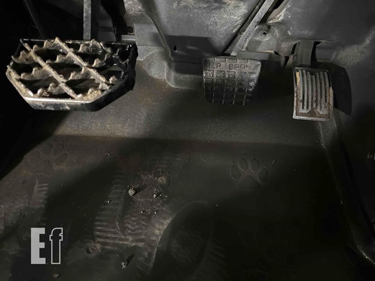 2009-mack-granite-gu713-image-17