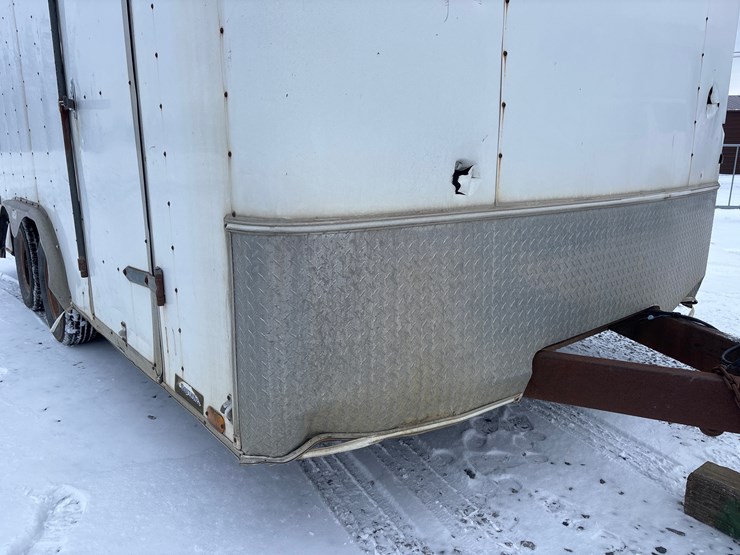 2004-united-expressline-image-12