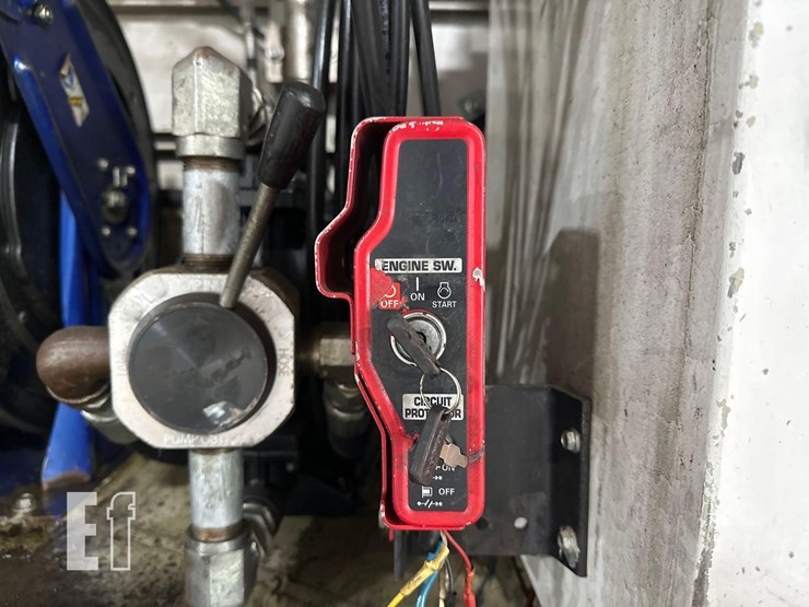 2015-ford-f750-image-19