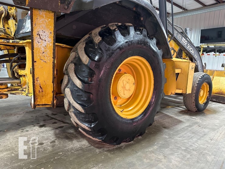 2014-deere-310k-ep-image-32