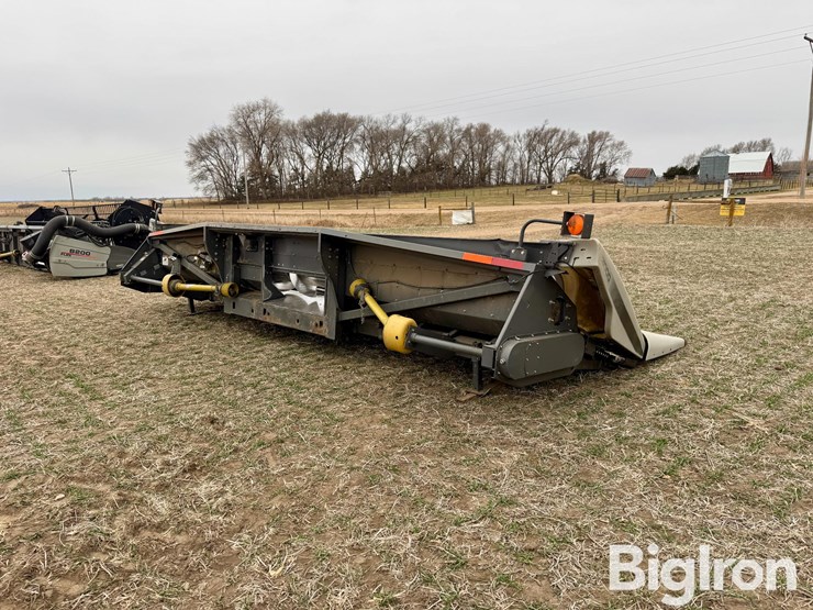 2013-agco-3000-image-5