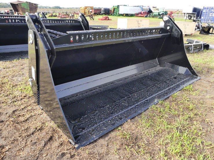 giyi-kh72-qa-72"-4-in-1-bucket-image-1