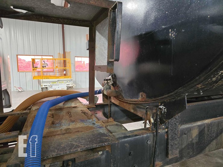 1998-ford-f800-image-16