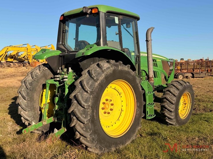 2014-john-deere-6150m-image-3