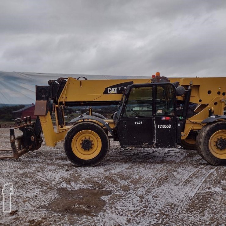 2015 CATERPILLAR TL1055C