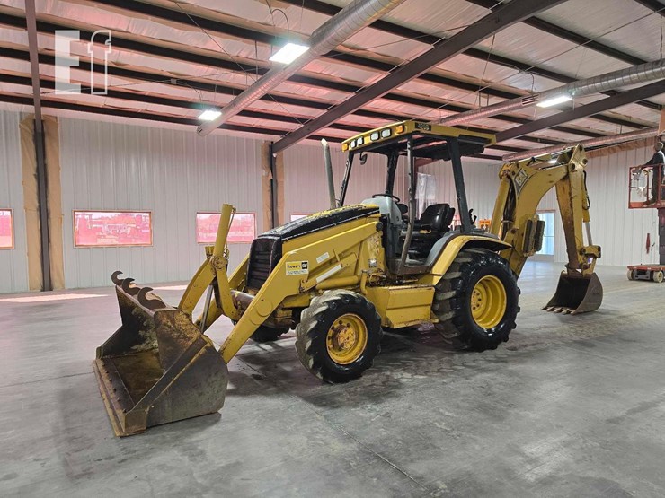 2001-caterpillar-420d-image-1