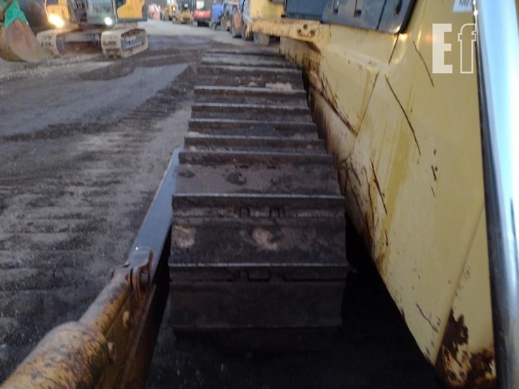 2004-komatsu-d65ex-15-image-38