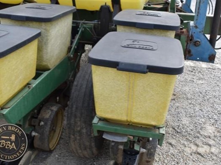 1984-john-deere-7000-image-40