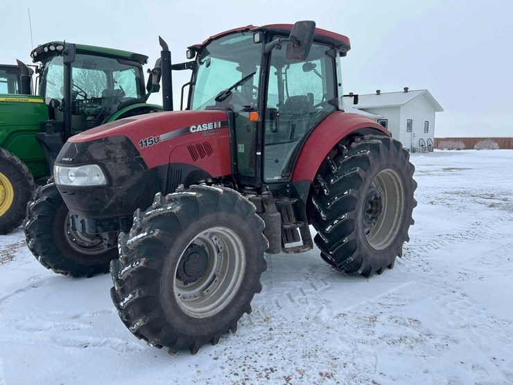 2014-case-farmall-115u-tractor-image-1
