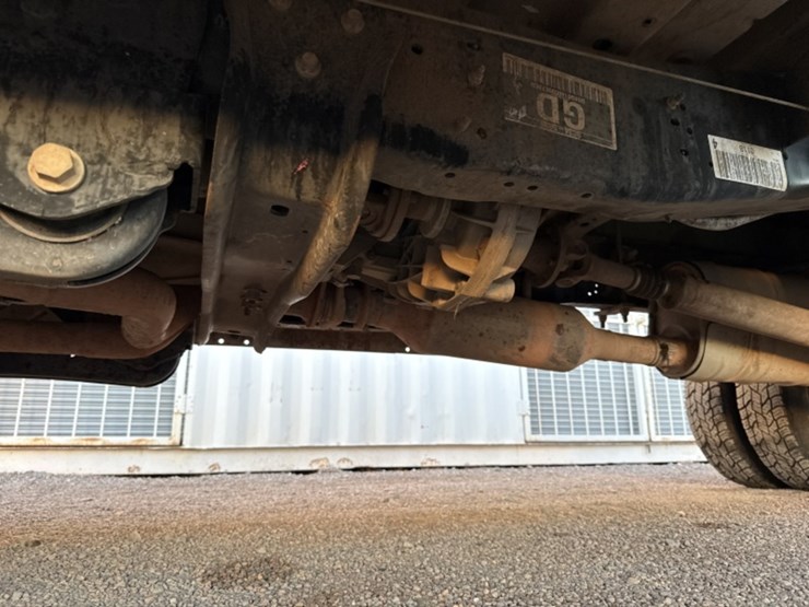 2009-ford-f350-image-39