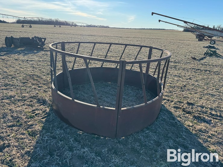 round-bale-feeder-image-8