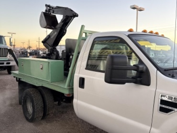 2009-ford-f350-image-5