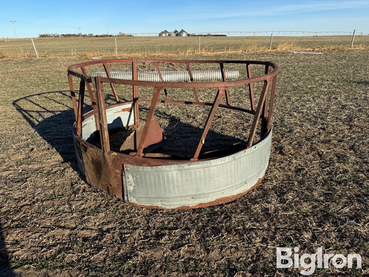 round-bale-feeder-image-3