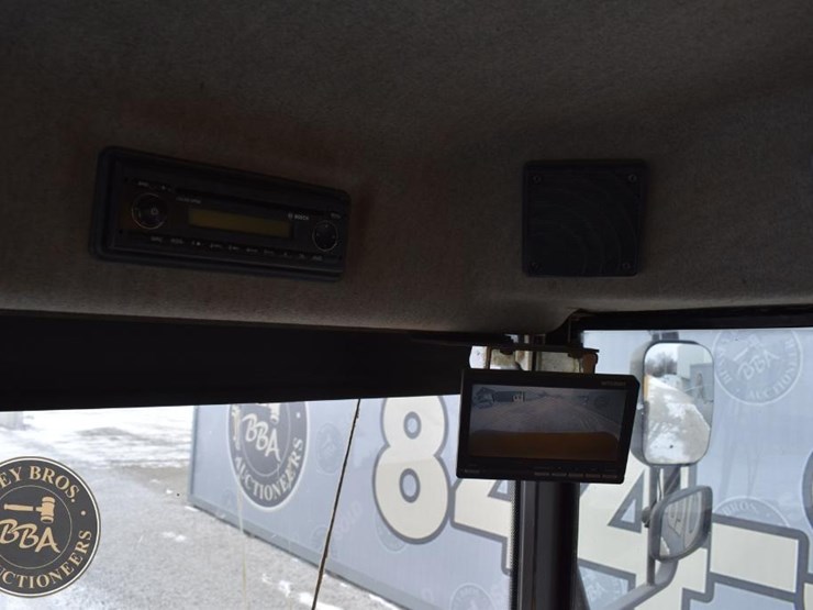 2011-volvo-a40f-image-26