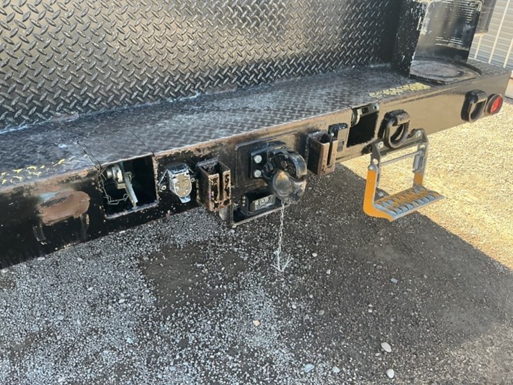 2014-international-7500-u/t-image-9