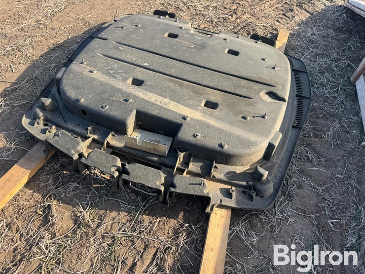 new-holland-t8020-image-14