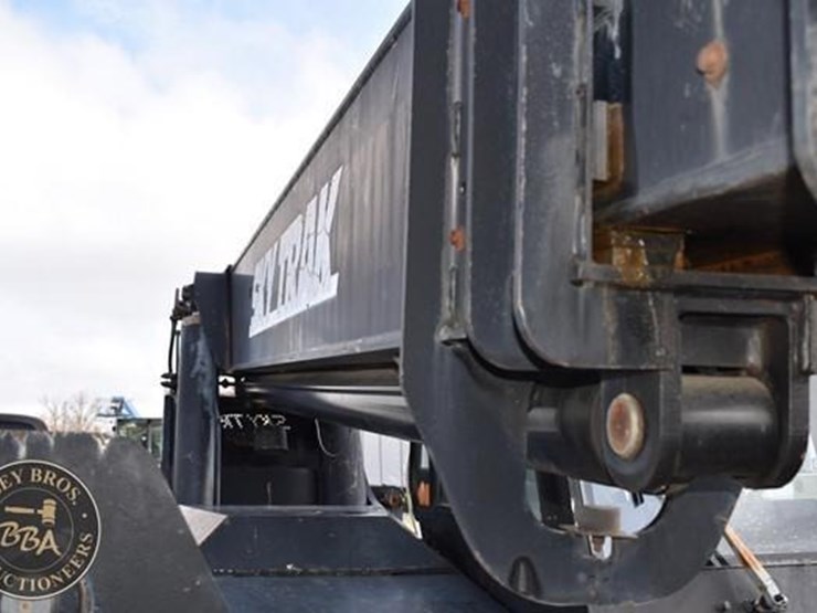 sky-trak-10054-image-28