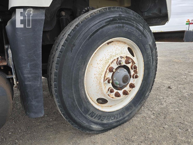 2007-mack-granite-cv713-image-19