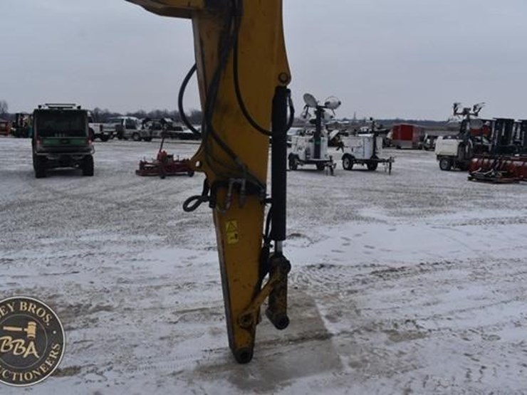 2012-caterpillar-308e-image-21