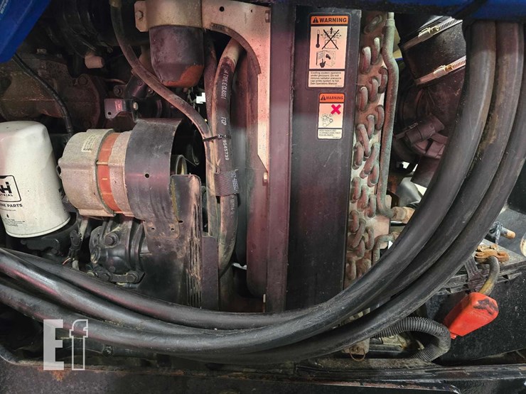 new-holland-tl100a-image-34