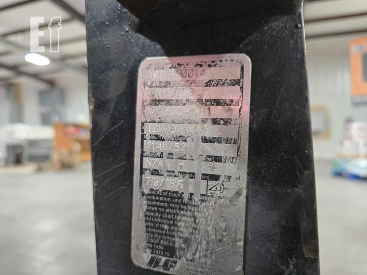 2018-caterpillar-tl1255d-image-11