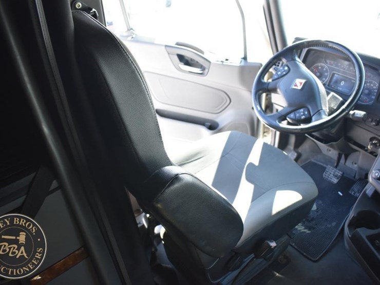 2019-international-lt-image-57