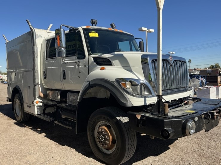 2014-international-7500-u/t-image-4