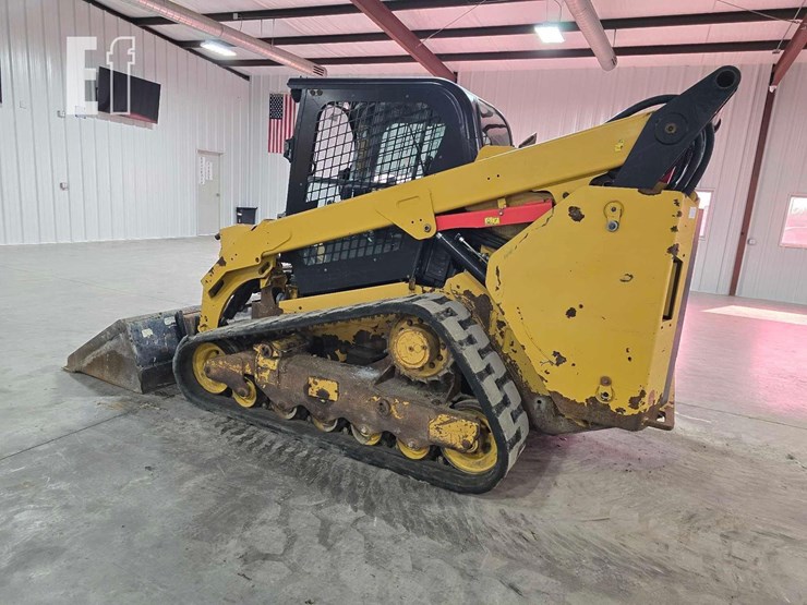 2014-caterpillar-299d-xhp-image-3