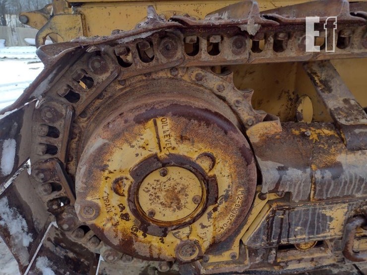 2005-caterpillar-d4g-xl-image-34