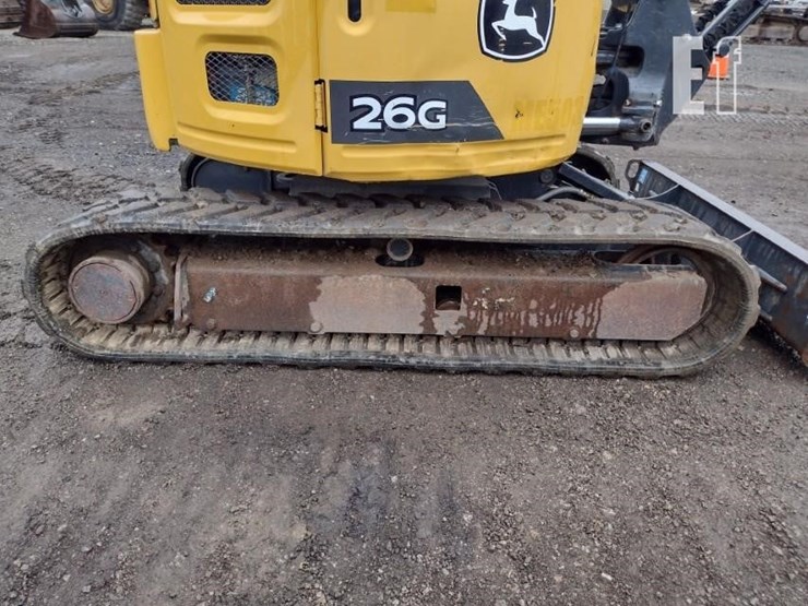 2022-deere-26g-image-34