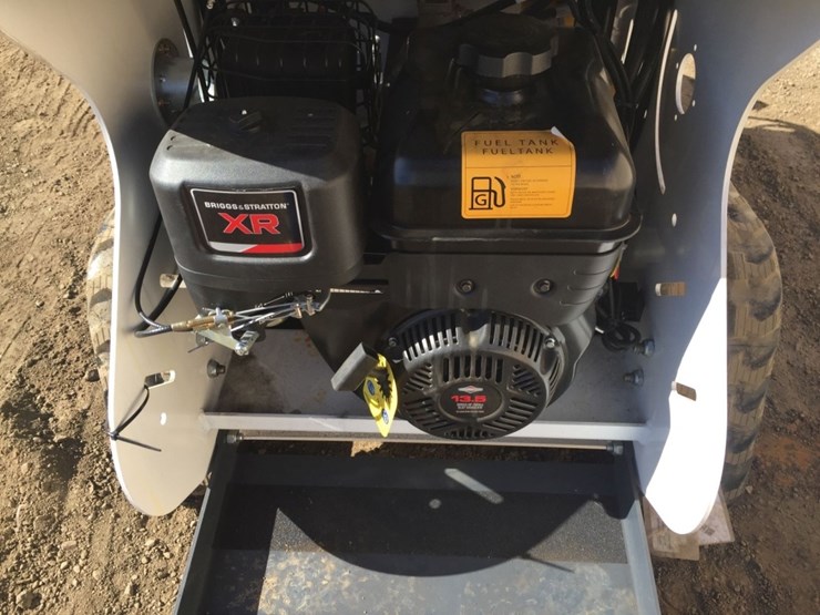 unused-2025-digswift-dss40-stand-on-compact-track-image-8