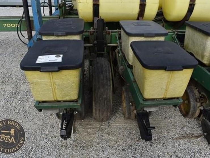 1984-john-deere-7000-image-15