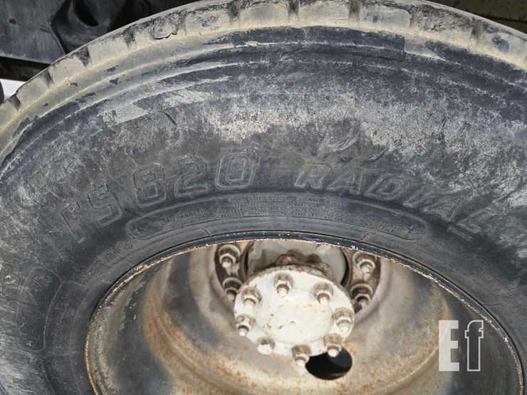 2009-international-durastar-4300-image-22