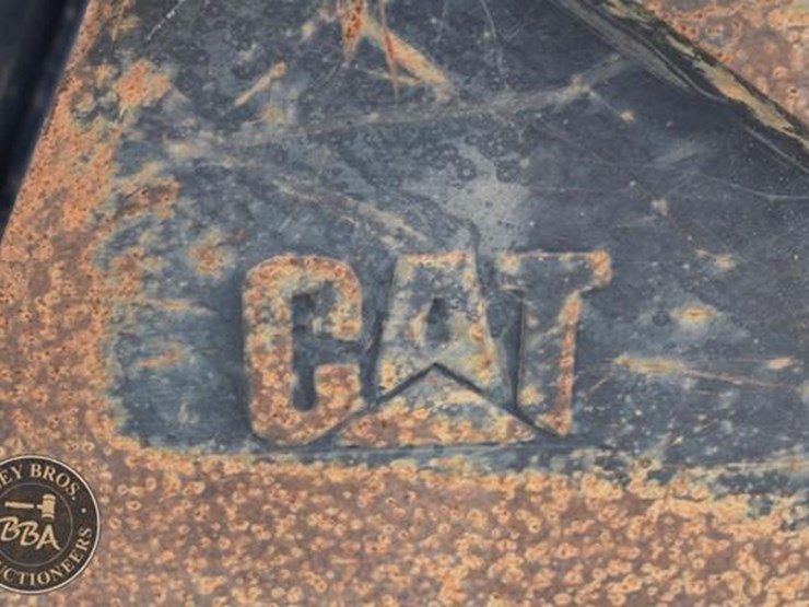 2019-deere-333g-image-37