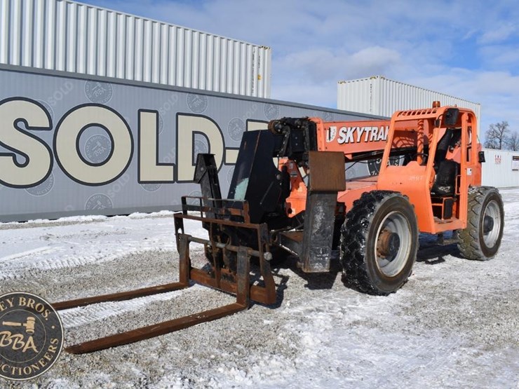 2017-sky-trak-10054-image-2