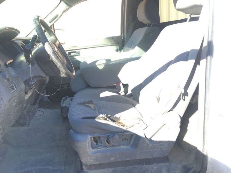 2011-ford-f150-xl-image-8