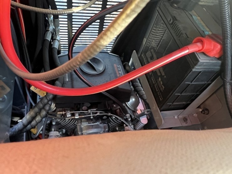 2025-hurricane-hrc600l-mini-compact-track-loader-image-17