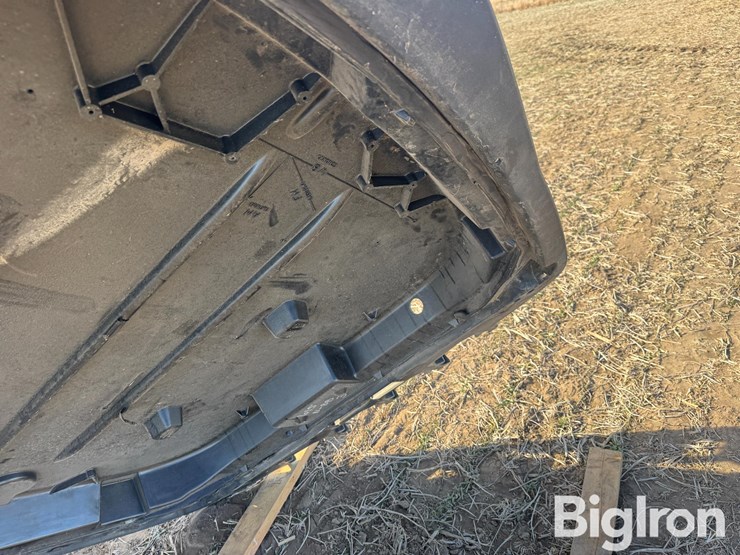 new-holland-t8020-image-19