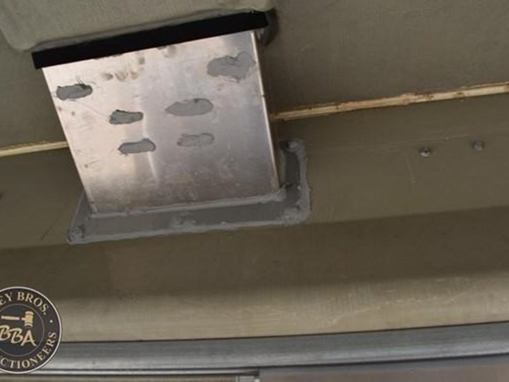 truck-bed-tpi-composites-18ft-delivery-body-38953-image-14