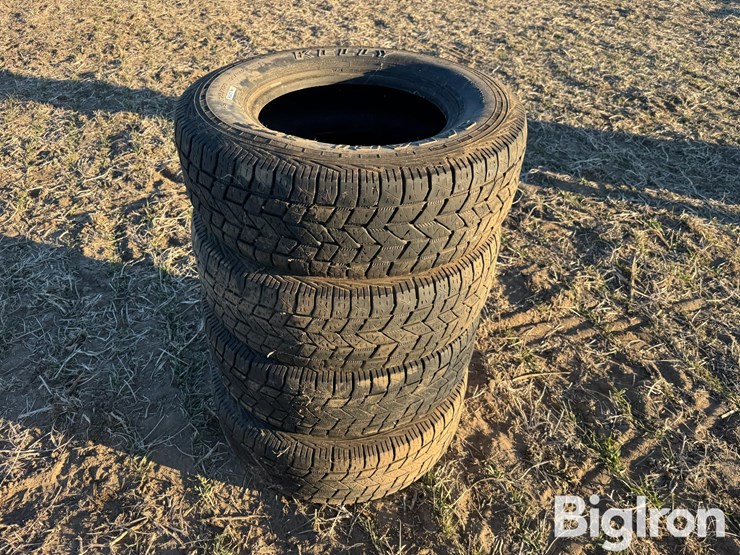 kelly-265/70r17-tires-image-2