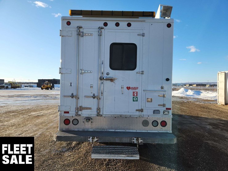 2008-ford-f550-image-7