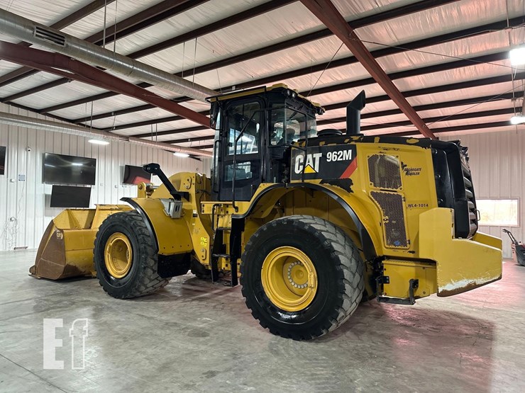2019-caterpillar-962m-image-4