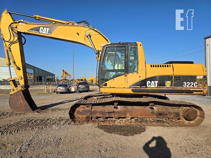 2005-caterpillar-322c-image-8
